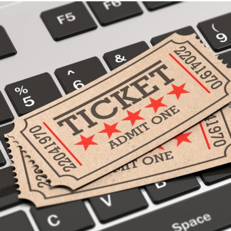Taxa de Conveniência em ingressos online: cobrança abusiva ou direito do site?